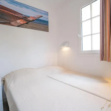 Apartment Les Bastides - I2 047 By Interhome